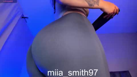 mia online show from 03/26/26, 09:09