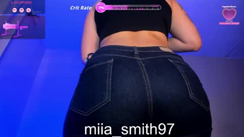 mia online show from 03/31/26, 09:04