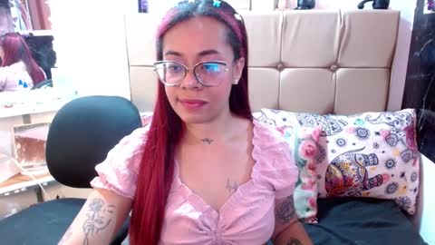 miia online show from 01/07/25, 05:42