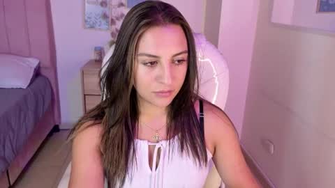 M I I A     online show from 06/18/26, 08:02