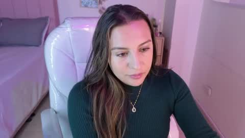 M I I A     online show from 07/13/26, 07:27