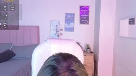 M I I A     online show from 07/28/26, 08:12