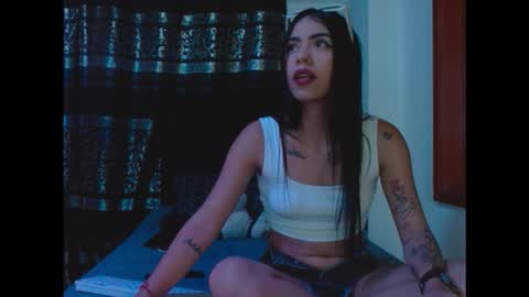 miia_tomas online show from 09/17/25, 05:42