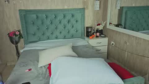 miia_velvett online show from 07/10/26, 04:53