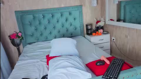 miia_velvett online show from 07/28/26, 03:21