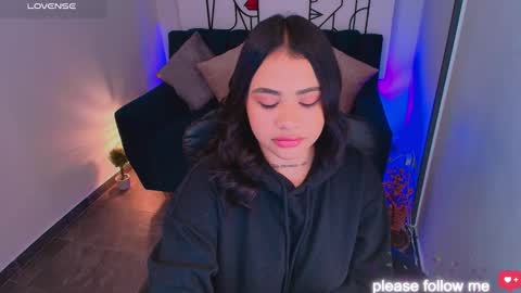 Snapshot of miiaa7_ chatting on 01/12/26, 10:48 Ma is my name I invite you to check out my wish list for my birthday online show from 01/12/26, 10:48
