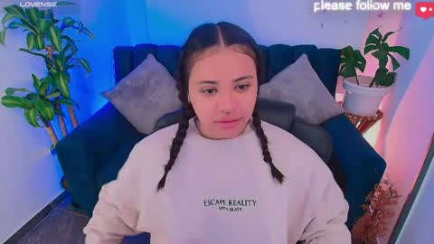 Snapshot of miiaa7_ chatting on 03/31/26, 11:54 Ma is my name I invite you to check out my wish list for my birthday online show from 03/31/26, 11:54
