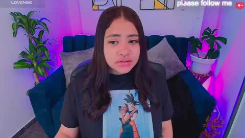 Snapshot of miiaa7_ chatting on 04/08/26, 12:16 Ma is my name I invite you to check out my wish list for my birthday online show from 04/08/26, 12:16