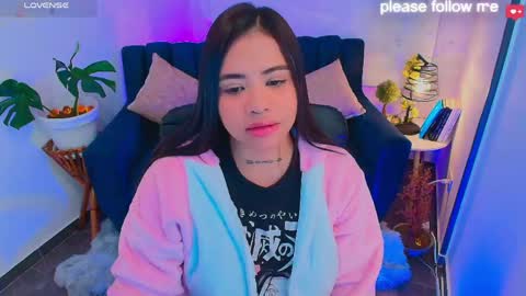 Snapshot of miiaa7_ chatting on 06/08/26, 10:37 Ma is my name I invite you to check out my wish list for my birthday online show from 06/08/26, 10:37