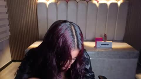 miiaa_evans1 online show from 07/28/26, 02:35