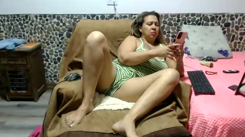 Snapshot of miilu74 chatting on 07/08/26, 03:00 Miilu74 online show from 07/08/26, 03:00