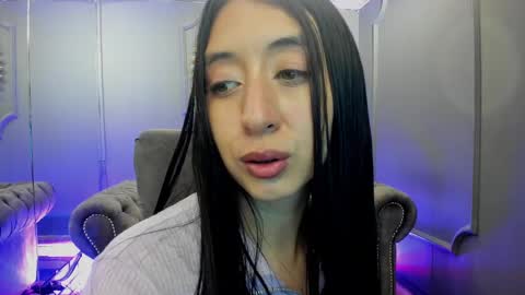 miilu  online show from 02/06/25, 09:32