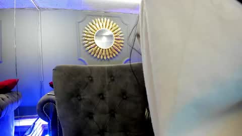 miilu  online show from 02/16/25, 03:37