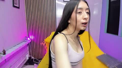 miilu  online show from 10/03/25, 03:03