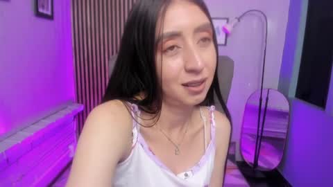 miilu  online show from 05/16/26, 03:58
