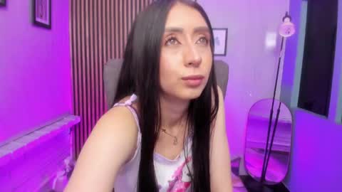 miilu  online show from 06/05/26, 03:57