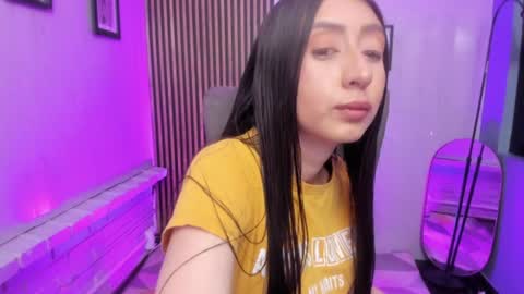 miilu  online show from 06/18/26, 03:40