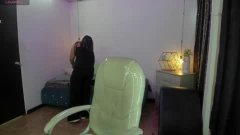 miiss_greyy online show from 09/11/25, 11:43