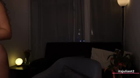   online show from 05/17/26, 12:19