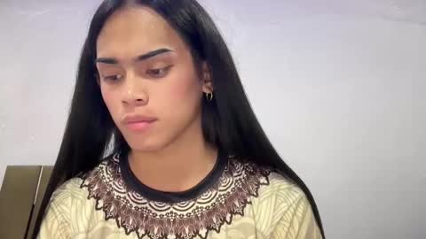 mika_pedersen online show from 10/16/25, 11:06