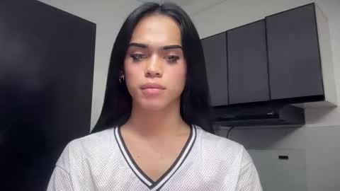 mika_pedersen online show from 11/04/25, 01:05