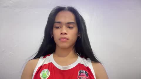 mika_pedersen online show from 11/17/25, 09:37