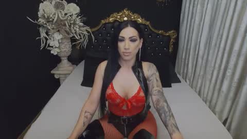 Snapshot of mikaelajensen chatting on 02/13/26, 04:08 Mikaela online show from 02/13/26, 04:08