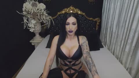 Snapshot of mikaelajensen chatting on 02/20/26, 05:15 Mikaela online show from 02/20/26, 05:15
