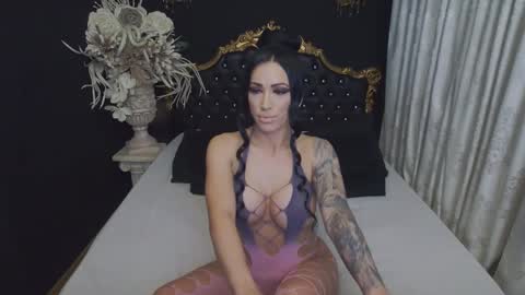 Snapshot of mikaelajensen chatting on 03/22/26, 04:38 Mikaela online show from 03/22/26, 04:38