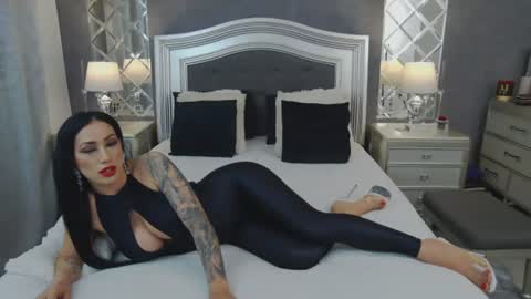 Snapshot of mikaelajensen chatting on 06/28/26, 03:12 Mikaela online show from 06/28/26, 03:12