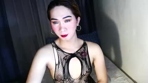 ELLA online show from 10/26/25, 03:23