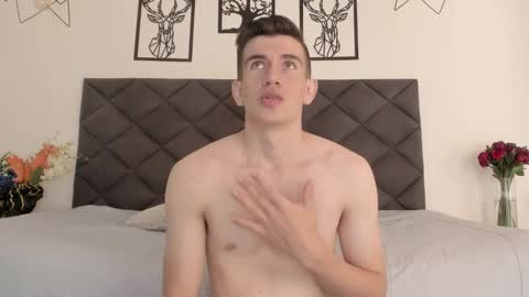 mikael online show from 01/28/25, 04:29