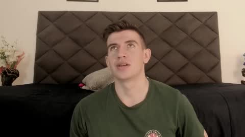 mikael online show from 03/11/25, 05:27