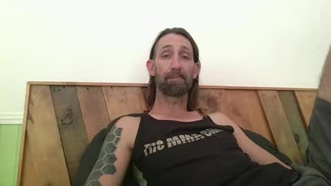 Snapshot of mikal702912 chatting on 12/14/25, 03:12 mikal702912 online show from 12/14/25, 03:12