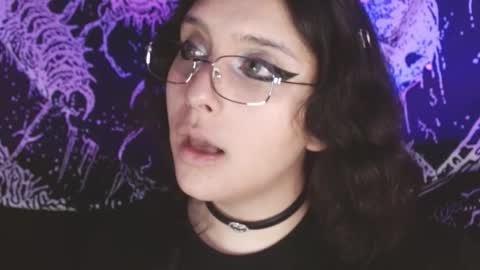 Mika online show from 11/19/25, 10:54