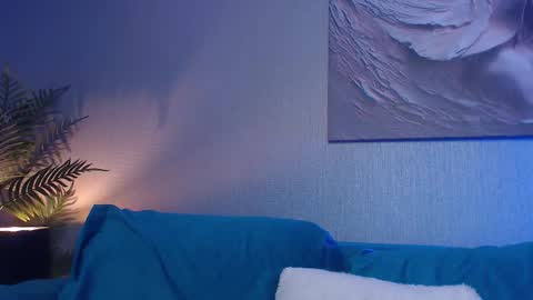  Mika  online show from 09/27/25, 10:15