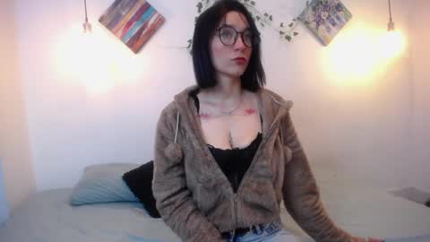 mikaza online show from 05/04/26, 01:07