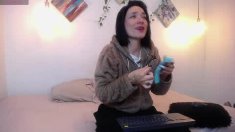 mikaza online show from 05/05/26, 12:57