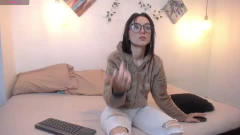 mikaza online show from 06/11/26, 12:47