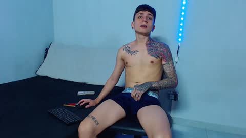 Mike IMDEPENDIENT MODEL online show from 02/02/25, 02:02