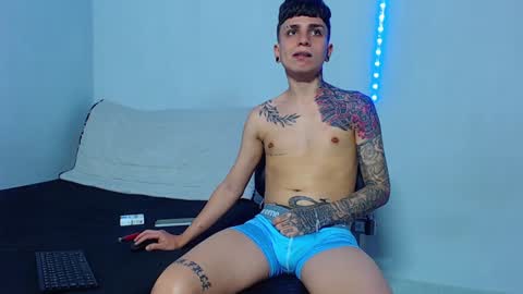Mike IMDEPENDIENT MODEL online show from 02/09/25, 02:49