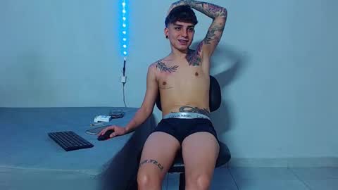 Mike IMDEPENDIENT MODEL online show from 11/27/25, 02:08