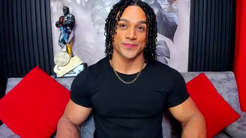   online show from 10/08/25, 01:53