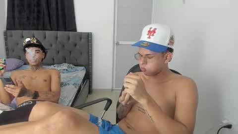 Snapshot of mike_master9 chatting on 11/07/25, 12:10 mike_master9 online show from 11/07/25, 12:10