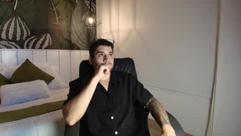 Snapshot of mike_montoya chatting on 10/24/25, 02:08 Mike Montoya online show from 10/24/25, 02:08