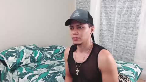 Enrique Rolly online show from 12/19/24, 03:40