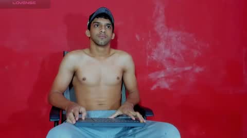 Snapshot of mike_shelby21 chatting on 06/12/26, 04:11 mike_shelby21 online show from 06/12/26, 04:11