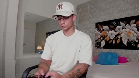 Mike online show from 09/24/25, 03:43