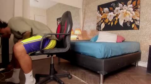 Mike online show from 10/12/25, 11:42