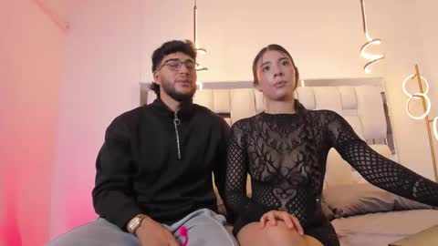 MikeAndLucy online show from 09/13/25, 06:13